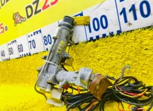 Замок зажигания TOYOTA LAND CRUISER 1999 4528060480 UZJ100W 2UZFE, передний