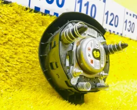 Подушка безопасности водителя Nissan
