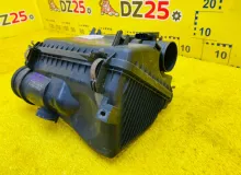 Корпус воздушного фильтра TOYOTA HILUX SURF 2003/Цвет 1D4 1770062140 VZN215W 5VZFE, передний