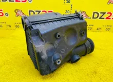 Корпус воздушного фильтра TOYOTA HILUX SURF 2003/Цвет 1D4 1770062140 VZN215W 5VZFE, передний