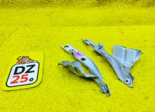 Петля капота AUDI Q5 2012 8R0823302A 8RB CHJA, передняя