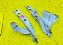 Петля капота AUDI Q5 2012 8R0823302A 8RB CHJA, передняя
