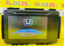 Магнитофон HONDA VEZEL 2014/Цвет NH821M 39100T7BJ530M1 RU3 LEB, передний