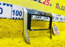 Консоль магнитофона TOYOTA COROLLA FIELDER 2013/КАРБОН 5540512E11B0 NKE165G 1NZFXE, передний