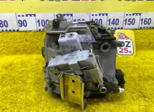 Инвертор TOYOTA VOXY 2014/Цвет 1F7 G920028030 ZWR80G 2ZRFXE, передний