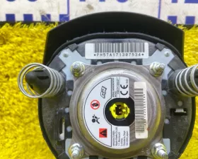 Подушка безопасности водителя Nissan
