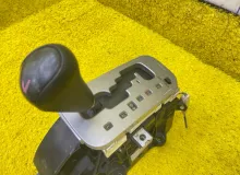 Селектор акпп TOYOTA HILUX SURF 2003/Цвет 1D4 3356035010 VZN215W 5VZFE, передний