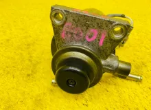 Насос ручной подкачки TOYOTA LAND CRUISER 1992/Цвет 183 2330117030 HDJ81V 1HDT, передний