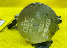Помпа AUDI Q5 2012 8R0965567 8RB CHJA, передняя