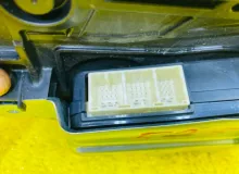 Доводчик двери TOYOTA NOAH 2014/Цвет 202 8500528071 ZRR85W 3ZRFAE, задний правый