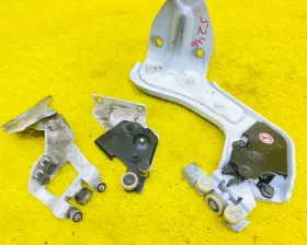 Ролик раздвижной двери NISSAN