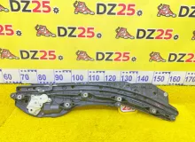 Доводчик двери TOYOTA NOAH 2015/Цвет 070 8500528071 ZWR80G 2ZRFXE, задний правый