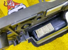 Доводчик двери TOYOTA NOAH 2015/Цвет 070 8500528071 ZWR80G 2ZRFXE, задний правый