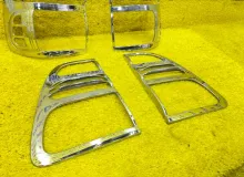 Накладка на стоп TOYOTA LAND CRUISER 2002/Цвет 057 UZJ100W 2UZFE, задняя