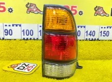 Стоп-сигнал TOYOTA TUNDRA 1999/Цвет 056 815500C010 UCK40L/UCK41L/UCK30L/UCK31L/VCK40L/VCK30L/GSK30L 2UZFE, задний правый