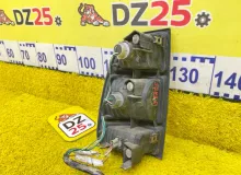 Стоп-сигнал TOYOTA TUNDRA 1999/Цвет 056 815500C010 UCK40L/UCK41L/UCK30L/UCK31L/VCK40L/VCK30L/GSK30L 2UZFE, задний правый