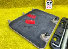 Инструментальный ящик TOYOTA LAND CRUISER PRADO 2003/Цвет 587 0912060200 VZJ120W 5VZFE, задний