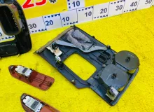 Консоль магнитофона TOYOTA LAND CRUISER 1999 8401360020 UZJ100W 2UZFE, передний