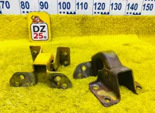 Петля дверная HYUNDAI COUNTY/HD65/HD72 1998 KMJHD D4AL, передняя левая