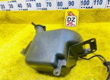 Бачок стеклоомывателя HYUNDAI COUNTY/HD65/HD72 1998 983205A100 KMJHD D4AL, передний