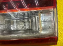 Стоп-вставка TOYOTA/LEXUS/EAGLE EYES LAND CRUISER/LAND CRUISER CYGNUS/LX470 2000 8158160040 UZJ100/UZJ100L/UZJ100/FZJ100/FZJ105/HDJ100/HDJ100L/HDJ101/HDJ101K/HZJ105/HZJ105L 2UZFE, задняя правая