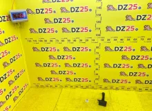 Поддомкратник/ домкрат TOYOTA TUNDRA 1999/Цвет 056 091110C010 UCK40L/UCK41L/UCK30L/UCK31L/VCK40L/VCK30L/GSK30L 2UZFE, задний
