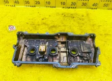 Клапанная крышка TOYOTA HILUX SURF 2003/Цвет 1D4 1120162040 VZN215W 5VZFE, передняя правая