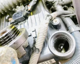 Двигатель TOYOTA