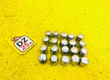 Гайка на колесо TOYOTA NOAH 2015/Цвет 070 9094201021 ZWR80G 2ZRFXE