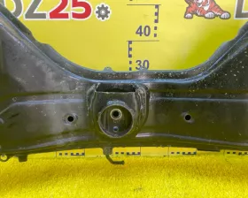 Балка под двс TOYOTA