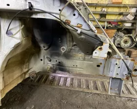 Лонжерон TOYOTA