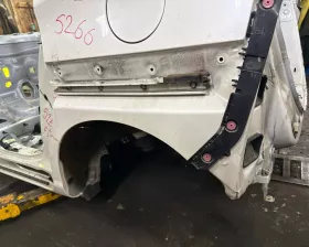 Крыло заднее TOYOTA