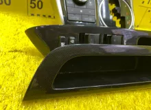 Консоль магнитофона TOYOTA WISH 2012/Цвет 070 5542068140 ZGE25W 2ZRFAE, передний