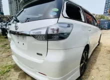 Консоль магнитофона TOYOTA WISH 2013/Цвет 070 5542068140 ZGE20W 2ZRFAE, передний