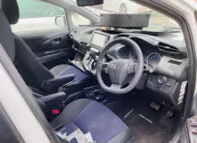 Консоль магнитофона TOYOTA WISH 2013/Цвет 070 5542068140 ZGE20W 2ZRFAE, передний