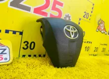 Подушка безопасности водителя TOYOTA COROLLA С ЗАРЯДОМ|2012 4513012C40B0 ZRE151L 2ZRFAE, передняя