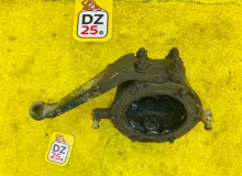Поворотный кулак TOYOTA LAND CRUISER 1992/Цвет 183 4321160110 HDJ81V 1HDT, передний правый