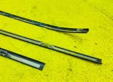 Молдинги на крыше MITSUBISHI PAJERO IO 2003/A19C MR419088 H76W 4G93T, правые