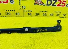 Крепление решетки радиатора MITSUBISHI PAJERO IO 2003/A19C MR533979 H76W 4G93T, переднее Крепление решетки радиатора MITSUBISHI PAJERO IO 2003/A19C MR533979 H76W 4G93T, переднее