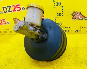 Главный тормозной цилиндр Nissan