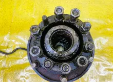 Ступица ГАЗ 3307/3308/3325 2004 ВМ-3284 ЗМЗ5233, передняя правая Ступица ГАЗ 3307/3308/3325 2004 ВМ-3284 ЗМЗ5233, передняя правая