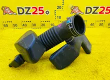 Патрубок воздушного фильтра TOYOTA HILUX SURF 2003/Цвет 1D4 1788162200 VZN215W 5VZFE, передний