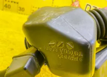 Патрубок воздушного фильтра TOYOTA HILUX SURF 2003/Цвет 1D4 1788162200 VZN215W 5VZFE, передний