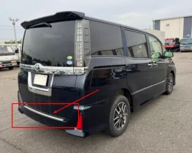 Накладка на бампер TOYOTA