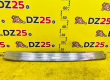 Накладка на бампер TOYOTA LAND CRUISER PRADO 2004/Цвет 070 5215960911B0 VZJ120W 5VZFE, задняя