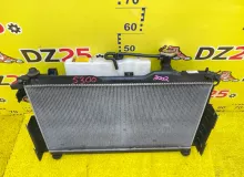 Радиатор основной TOYOTA ESQUIRE 2014/Цвет 1F7 1640037280 ZRR85G 3ZRFAE, передний