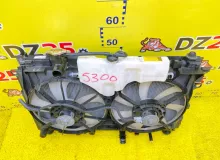 Радиатор основной TOYOTA ESQUIRE 2014/Цвет 1F7 1640037280 ZRR85G 3ZRFAE, передний