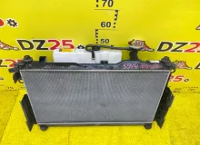 Радиатор основной TOYOTA NOAH 2014/Цвет 070 1640037280 ZRR85W 3ZRFAE, передний