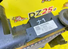 Радиатор основной TOYOTA NOAH 2014/Цвет 070 1640037280 ZRR85W 3ZRFAE, передний