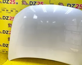 Капот Mitsubishi